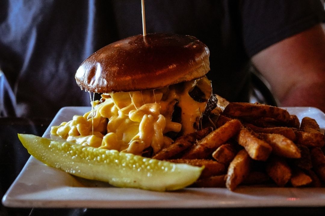 Mac and Cheese Burger on Unsplash mac_and_cheese_burger