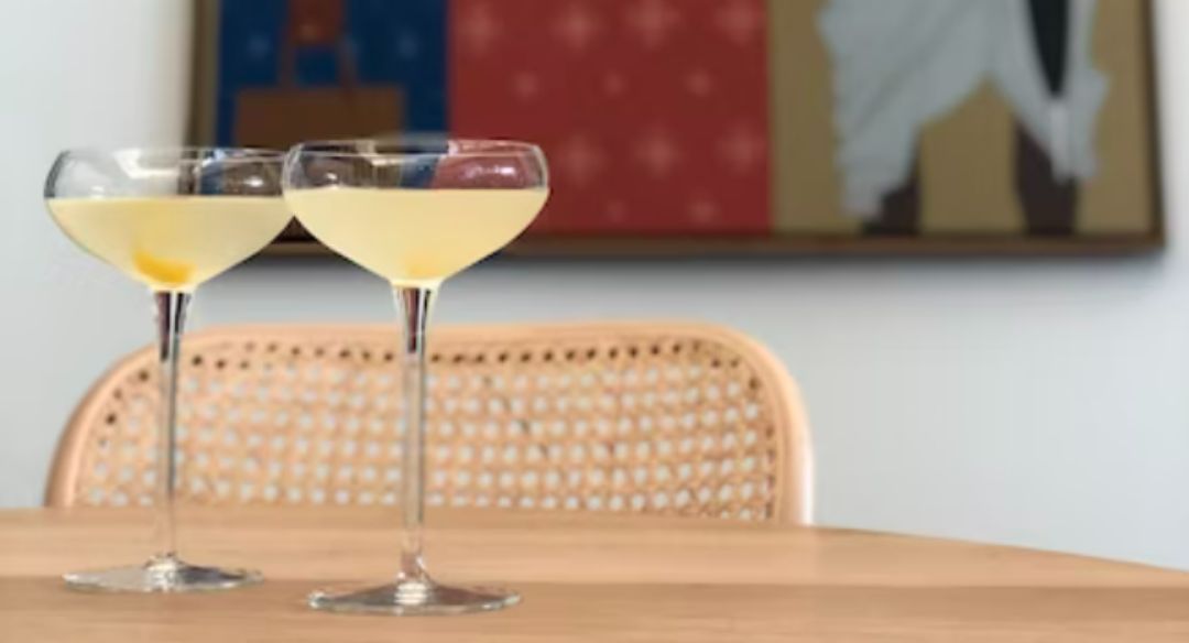 Essential Cocktail Glassware To Serve Drinks At Your House Party